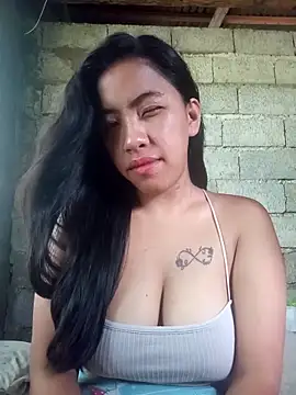 Yapsyxx online show from April 6, 2026, 1:03 am