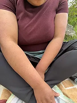 Snapshot of Luci_Sweet22 chatting on April 3, 2026, 6:39 pm Luci Sweet22 online show from April 3, 2026, 6:39 pm