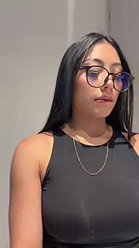 Snapshot of Tessa__Winslow chatting on May 26, 2026, 6:04 pm Tessa Winslow online show from May 26, 2026, 6:04 pm