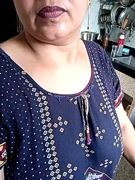 Snapshot of angel_ridhi chatting on June 18, 2026, 2:12 am angel ridhi online show from June 18, 2026, 2:12 am