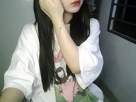 Annabelle-e online show from October 10, 2025, 5:34 pm