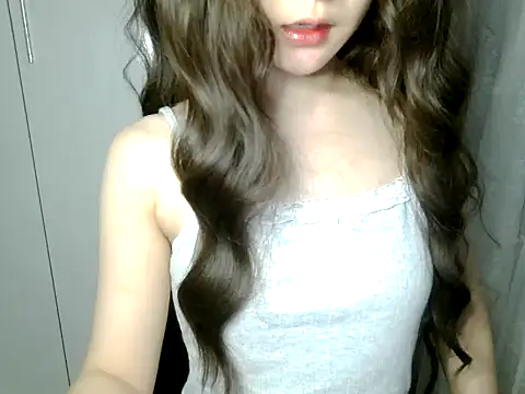 Annabelle-e online show from June 1, 2026, 5:25 pm