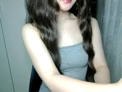 Annabelle-e online show from July 21, 2026, 7:49 pm