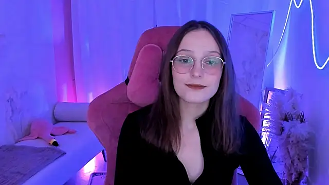 JenniferKiim online show from November 29, 2025, 11:35 am