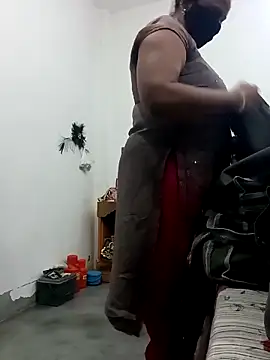 Rakhi sawant143 online show from October 29, 2025, 2:36 am