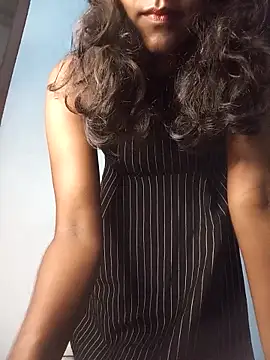 venuki ihalagamage online show from April 19, 2026, 5:23 pm