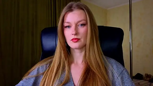 MysticVenus  online show from February 10, 2026, 3:38 pm