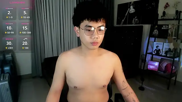 mightyhotcock online show from September 20, 2025, 7:26 pm
