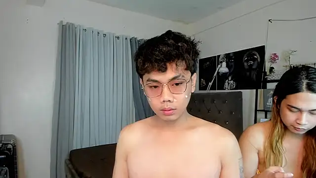 mightyhotcock online show from September 29, 2025, 2:55 pm