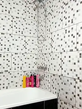 Alex 404040 online show from October 17, 2025, 10:23 pm