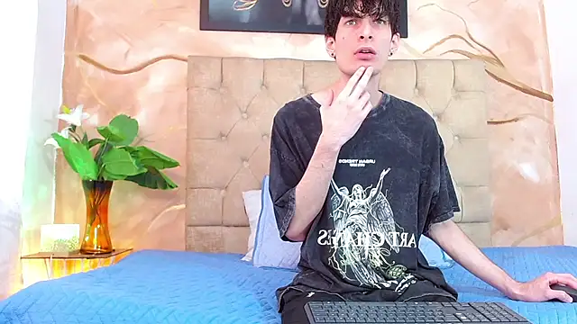 Luke Carter online show from April 4, 2026, 1:19 pm