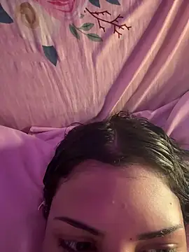 luluzinhax online show from March 26, 2026, 4:18 am