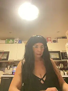 Snapshot of VasylynaLove421 chatting on September 18, 2025, 7:16 pm VasylynaLove421 online show from September 18, 2025, 7:16 pm