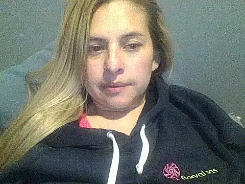 Valery  Rouse  online show from September 13, 2025, 6:24 am