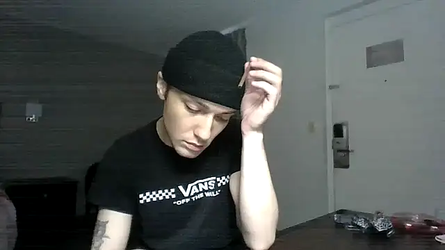 Snapshot of Jbenz420 chatting on March 3, 2026, 9:31 pm Jbenz420 online show from March 3, 2026, 9:31 pm