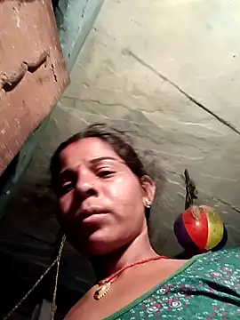 Snapshot of Hot_era chatting on September 10, 2025, 8:31 pm Hot era online show from September 10, 2025, 8:31 pm