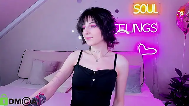 Lynn Martin online show from February 25, 2026, 12:31 am