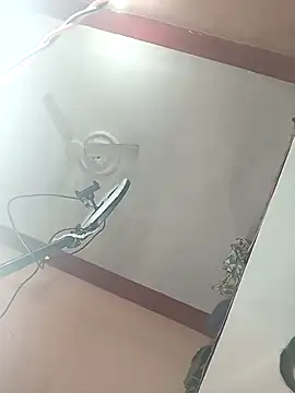 Hott Archana online show from December 17, 2025, 5:52 pm