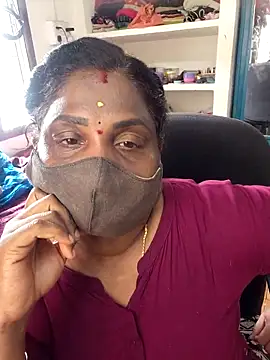 Snapshot of Tamil_Kavitha10 chatting on May 19, 2026, 9:26 am Tamil Kavitha10 online show from May 19, 2026, 9:26 am