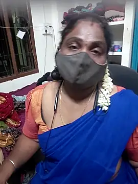 Snapshot of Tamil_Kavitha10 chatting on May 20, 2026, 5:08 pm Tamil Kavitha10 online show from May 20, 2026, 5:08 pm