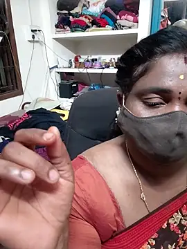 Snapshot of Tamil_Kavitha10 chatting on May 25, 2026, 6:25 pm Tamil Kavitha10 online show from May 25, 2026, 6:25 pm