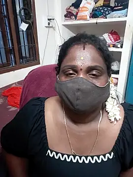Snapshot of Tamil_Kavitha10 chatting on June 3, 2026, 1:14 pm Tamil Kavitha10 online show from June 3, 2026, 1:14 pm