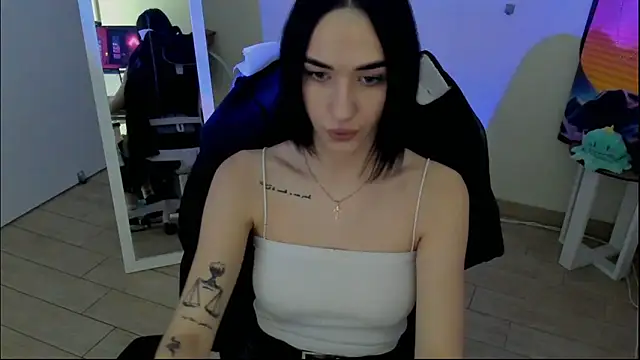 Bella Night4 online show from November 24, 2025, 7:41 am