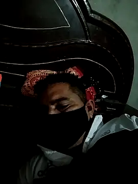 Manjit009 online show from February 2, 2026, 5:44 pm