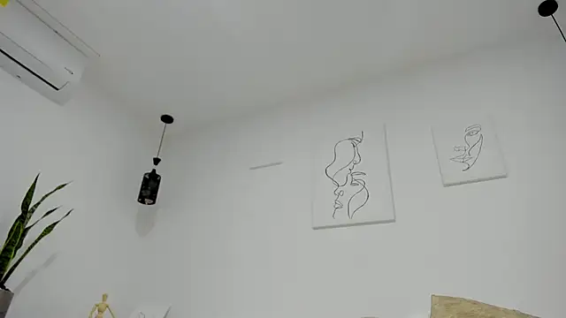 kaylajhonnes6 online show from October 29, 2025, 1:46 pm