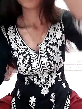 siya rani67 online show from February 15, 2026, 7:10 pm