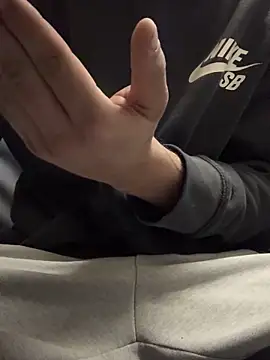 420boy   online show from October 21, 2025, 9:26 pm