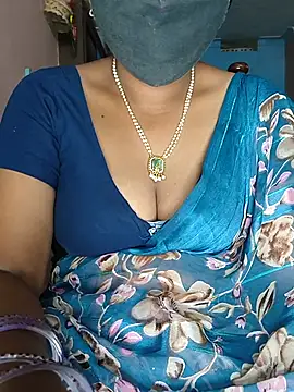 Snapshot of SindhuHappy chatting on July 17, 2026, 11:31 pm SindhuHappy online show from July 17, 2026, 11:31 pm