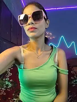 royeoy22 online show from March 2, 2026, 9:38 am