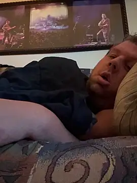 Stephanie1984 online show from October 9, 2025, 6:06 pm