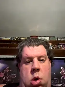 Stephanie1984 online show from November 25, 2025, 3:39 am