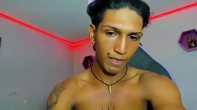 bull cam online show from September 25, 2025, 7:50 pm