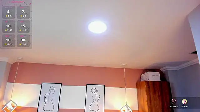 Mia Valentine  online show from January 10, 2026, 7:04 pm