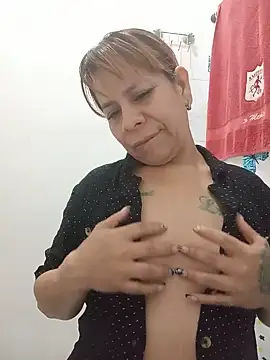 SofiaXDelRio online show from June 4, 2026, 1:44 am