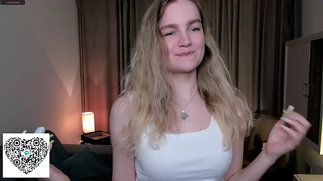 KerenFurguson online show from October 8, 2025, 8:17 pm