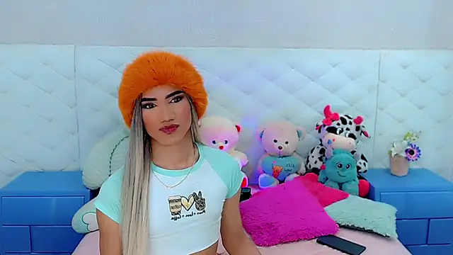 hanna sweett34 online show from November 30, 2025, 4:22 pm