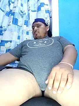 ramito1007 online show from July 19, 2026, 4:27 am