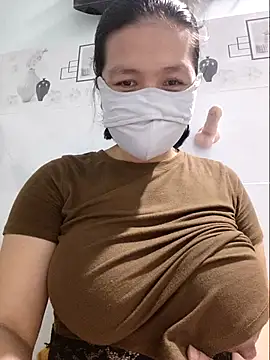 Snapshot of Wainy_kina chatting on October 17, 2025, 8:39 am Wainy kina online show from October 17, 2025, 8:39 am