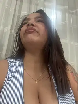 Kamila Summers online show from March 30, 2026, 7:20 am