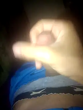 UsualSummer2 online show from April 12, 2026, 5:29 pm