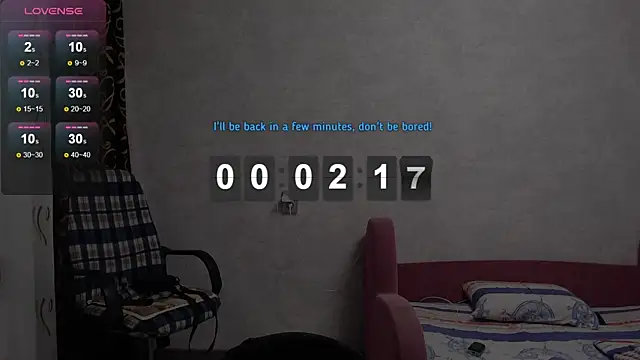 glasses cat online show from October 3, 2025, 12:29 am