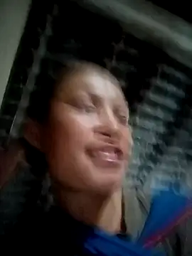 Snapshot of simi-lucy chatting on September 30, 2025, 11:04 am simi-lucy online show from September 30, 2025, 11:04 am