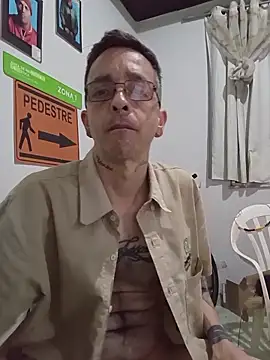 dinho carioca online show from December 17, 2025, 12:11 pm