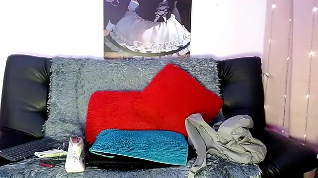 LAHILA COOPERR online show from October 22, 2025, 12:27 pm