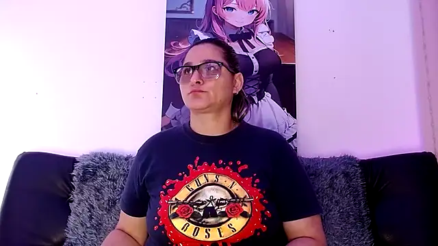 LAHILA COOPERR online show from November 21, 2025, 12:26 pm