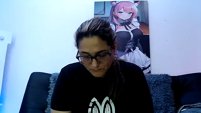 LAHILA COOPERR online show from November 25, 2025, 12:27 pm